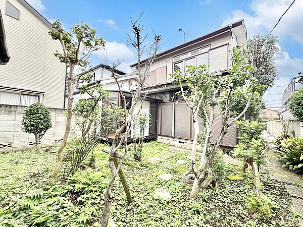 溢れる陽光でご家族の笑顔も輝く