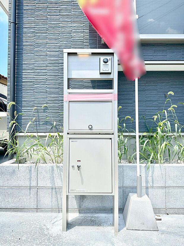 外観「無料オンライン相談」受付中!表札・インターホン・ポストをひとつに集約