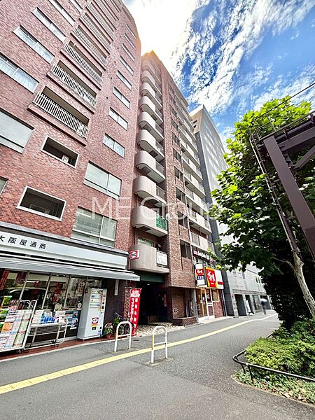 外観～弊社では無料オンライン相談を実施しております。お気軽にご相談ください～