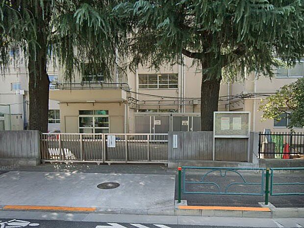 中学校 650m 世田谷区立千歳中学校