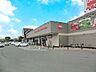 周辺：スーパー 1300m ベルク的場店