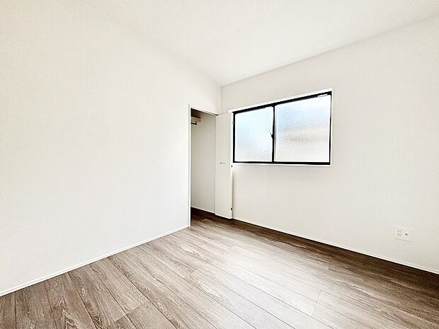 爽やかな日差しがお部屋全体を優しく包み込んでくれます