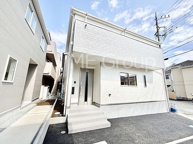 たっぷりの陽光と心地よい風が舞い込む住まい
