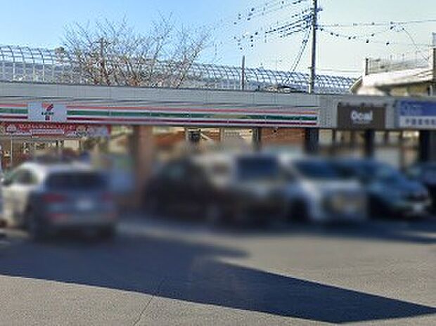 コンビニ 500m セブン-イレブン 川口伊刈消防署前店