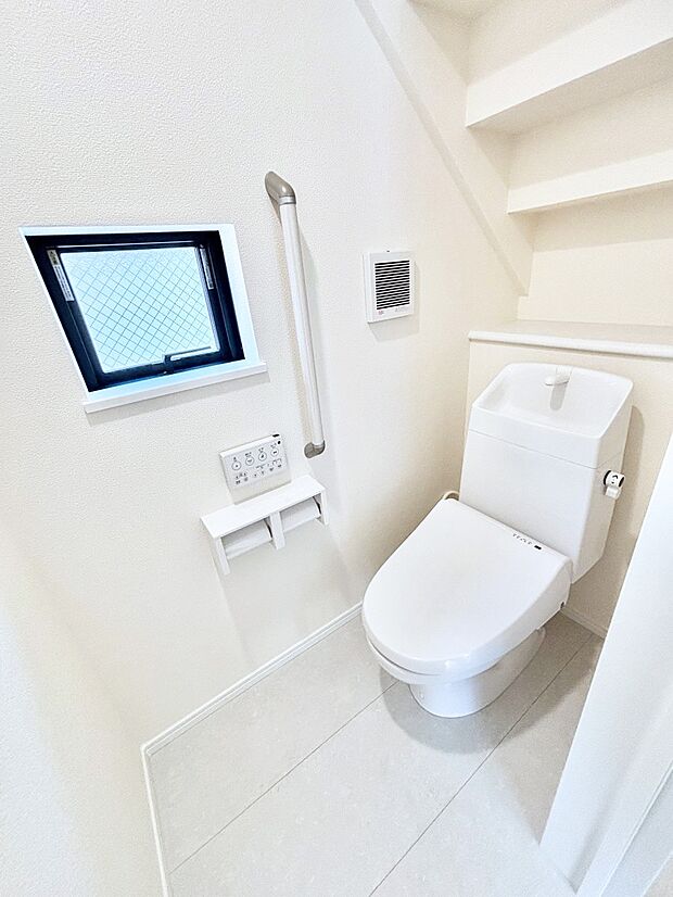ウォシュレット付きトイレが1階と2階それぞれに配置されていてとても便利です。