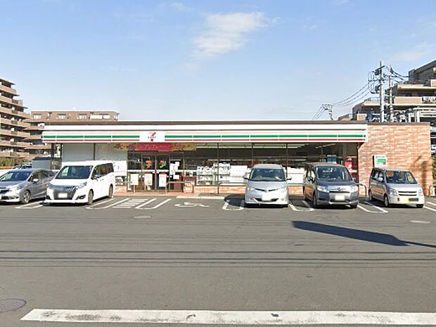 コンビニ 200m セブン-イレブン川口戸塚3丁目店