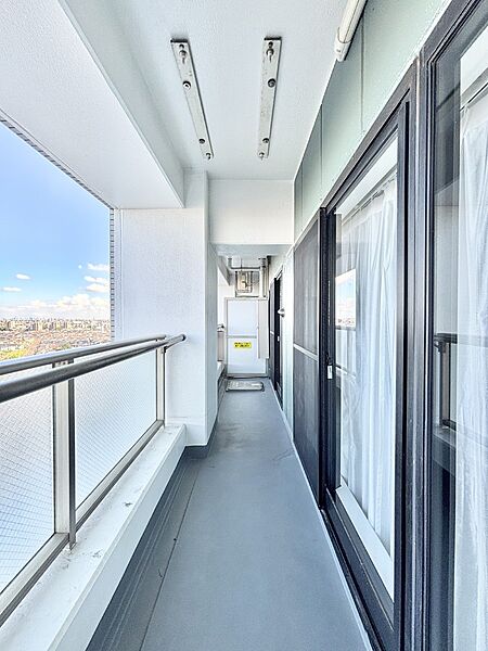 心地よい風を感じながらお洗濯物が干せそうです