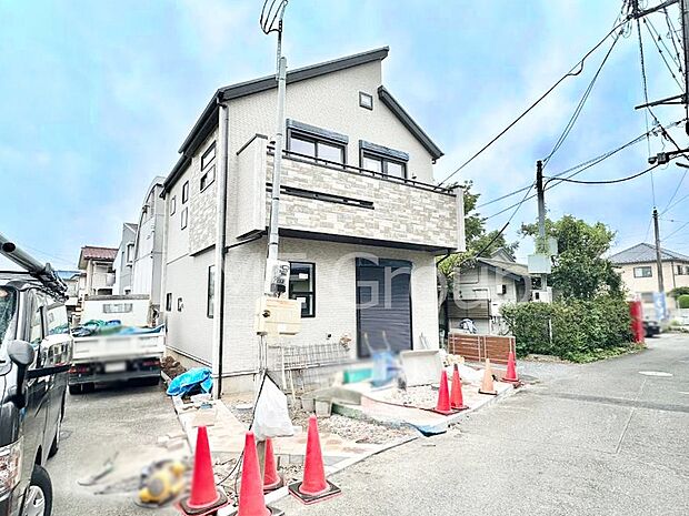 溢れる陽光でご家族の笑顔も輝く