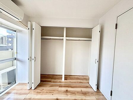 たっぷりの収納スペースでいつでも住空間がスッキリ保てそう
