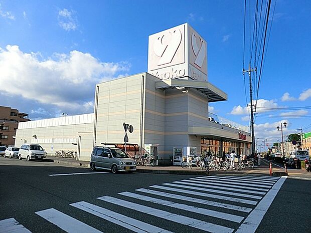 スーパー 850m ヤオコー富士見羽沢店
