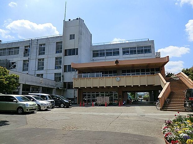 小学校 800m 新座市立野寺小学校