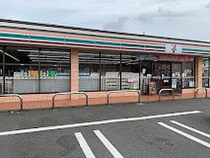 コンビニ 400m セブン-イレブン 三鷹山中通り店