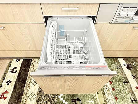 面倒なお片づけは食洗機にお任せ!家事の負担が減って、時間にも気持ちにもゆとりができます。