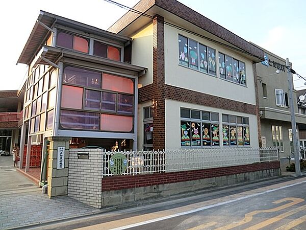 幼稚園・保育園 700m 戸田東幼稚園