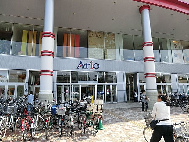 ショッピングセンター 750m アリオ西新井