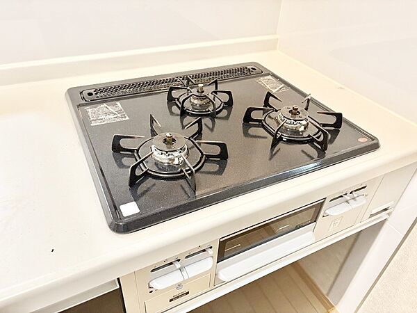 三口ガスコンロでお料理が一気にはかどりそう