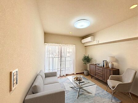 内装「無料オンライン相談」受付中!どんなお部屋にするかとっても楽しみですね。 ※家具はCGです