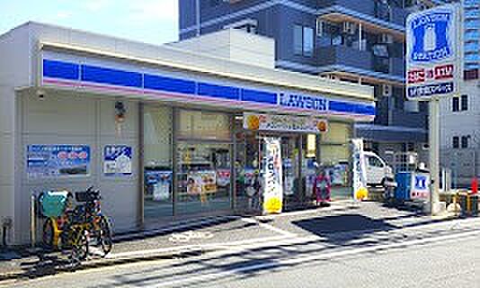 コンビニ 160m ローソン 川口金山町店