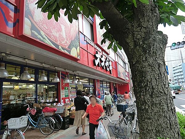 スーパー 300m オオゼキ練馬店