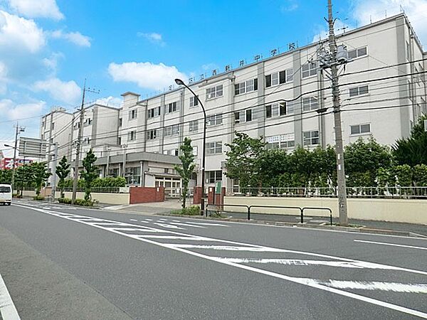 中学校 530m 足立区立西新井中学校