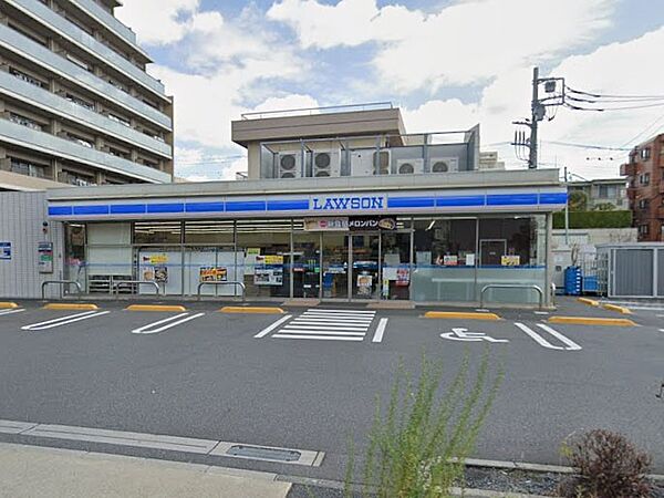 コンビニ 200m ローソン 足立加平二丁目店