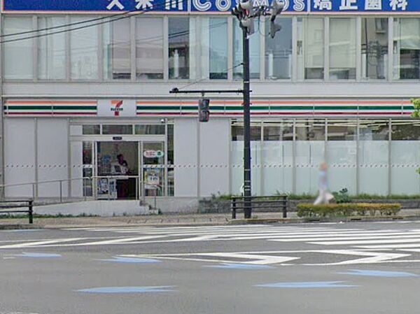 コンビニ 160m セブン-イレブン久米川駅北口店
