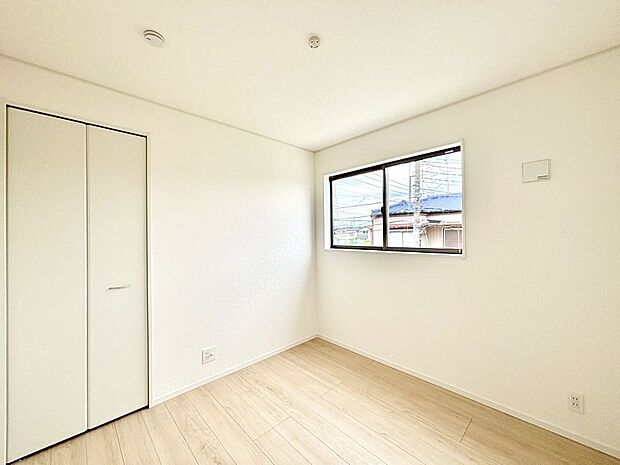 爽やかな日差しがお部屋全体を優しく包み込んでくれます