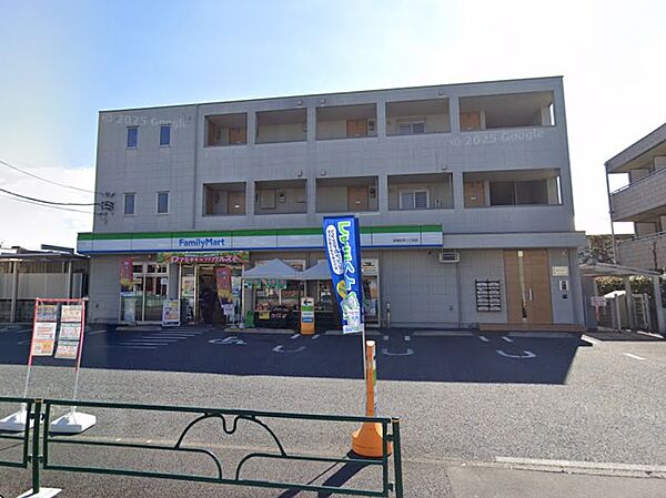 コンビニ 400m ファミリーマート 板橋赤塚二丁目店