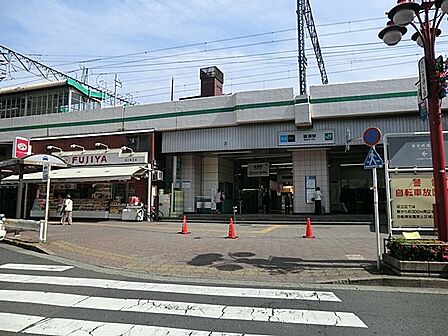 駅 560m JR千代田線「綾瀬」駅