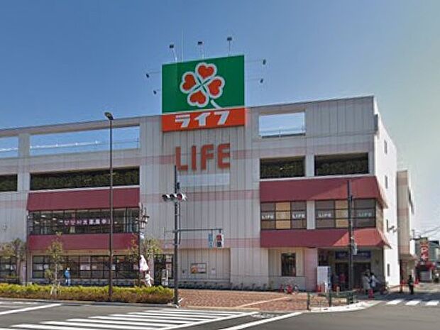 スーパー 640m ライフ千川駅前店