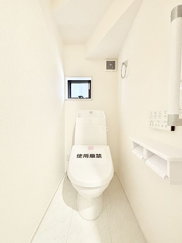トイレは安心の2箇所!朝のバタバタも一安心です。