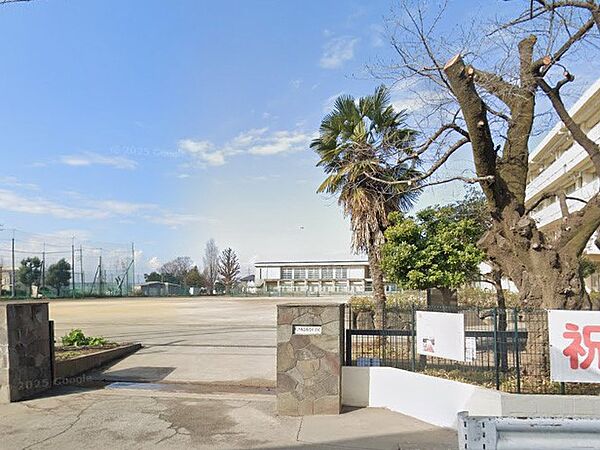 中学校 2100m 所沢市立南陵中学校