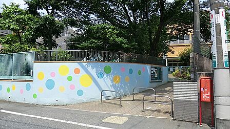 幼稚園・保育園 500m 中野区立 ひがしなかの幼稚園