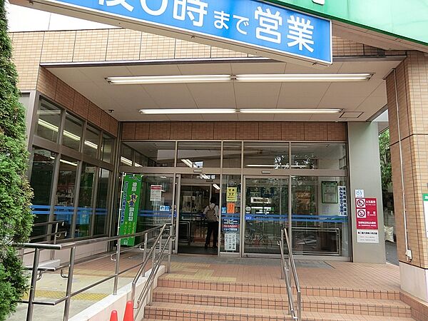 スーパー 650m サミットストア 成田東店