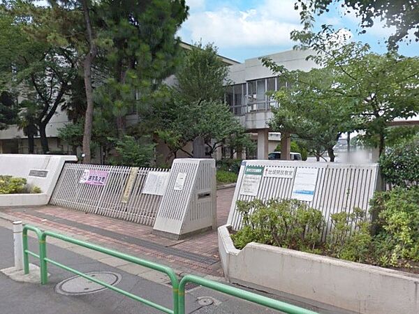小学校 900m 板橋区立上板橋第四小学校