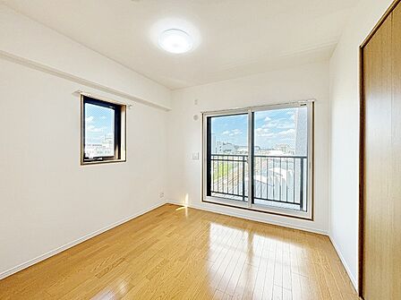 木の温もりがやさしいフローリングは安らぎをもたらす住空間