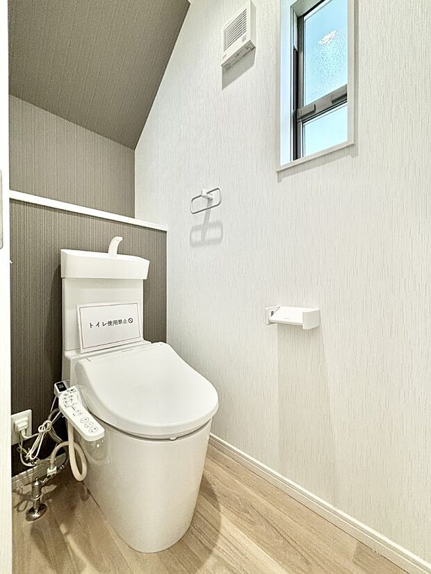 トイレは1階と2階それぞれに配置されていてとても便利です。 