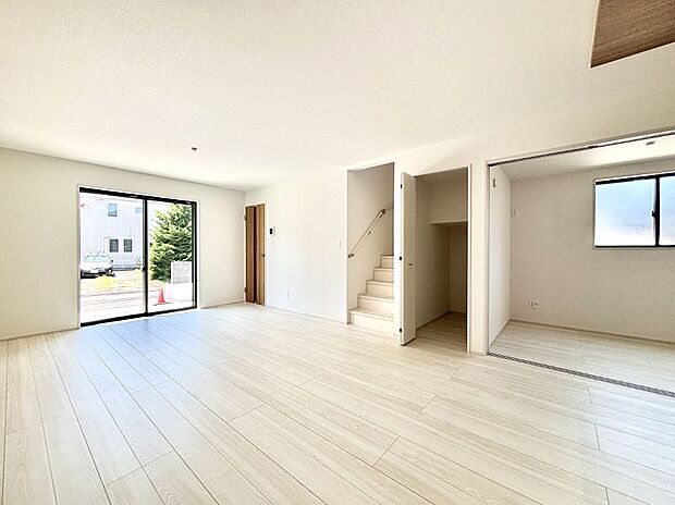 リビング階段が家族の笑顔と会話をつないでくれます