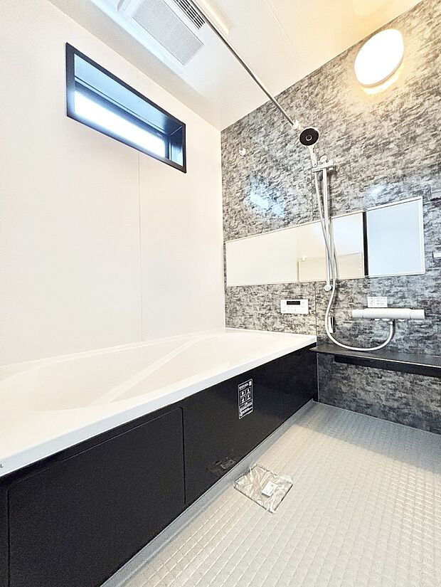 一日の疲れを癒やす大切なバスタイム。ゆっくりとお風呂を楽しんで疲れをとりたいですね！  