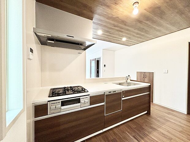 お料理を効率的に、楽しく!システムキッチン