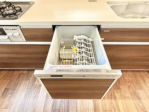 面倒なお片づけは食洗機にお任せ!家事の負担が減って、時間にも気持ちにもゆとりができます。