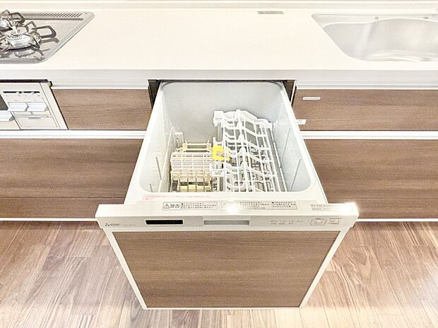 面倒なお片づけは食洗機にお任せ!家事の負担が減って、時間にも気持ちにもゆとりができます。