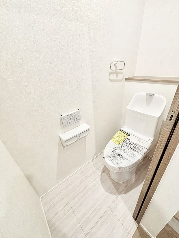 清潔感のある白を基調とした落ち着ける空間