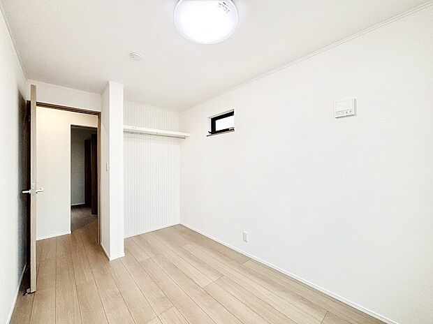 ナチュラルなフローリングはどんなインテリアにもマッチ。  