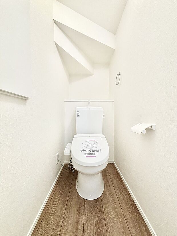 毎日を快適に!清潔感あるシャワートイレ。