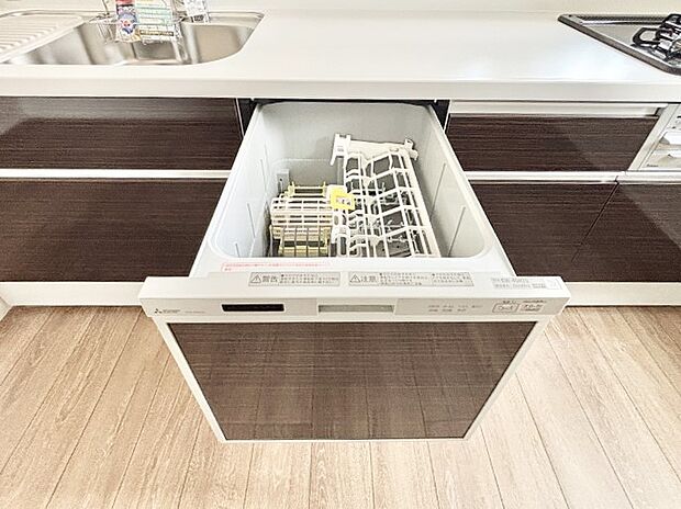 面倒なお片づけは食洗機にお任せ!家事の負担が減って、時間にも気持ちにもゆとりができます。