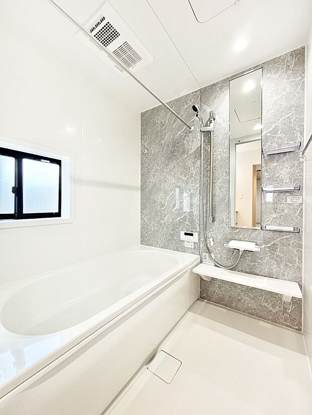 1日の疲れをリフレッシュできる、快適なバスタイムを演出してくれます。  