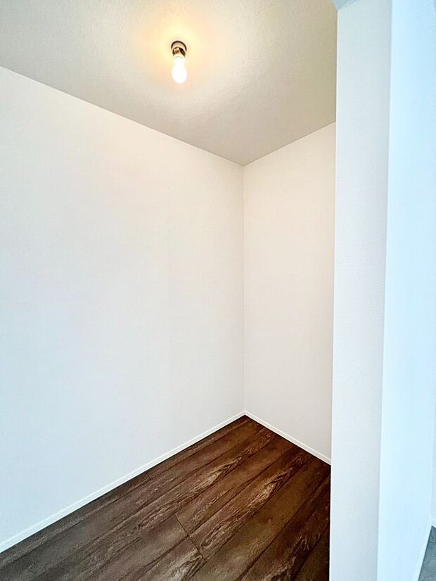 ウォークインクローゼットのある住まいでスッキリ快適な生活を