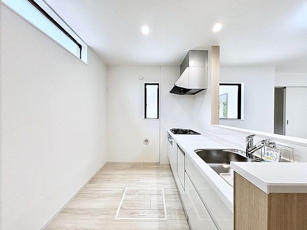 ゆとりあるキッチンではご家族と楽しくお料理ができます。