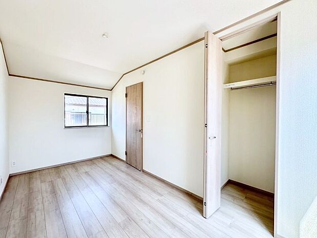 収納が充実しているので居住スペースを広々使えます